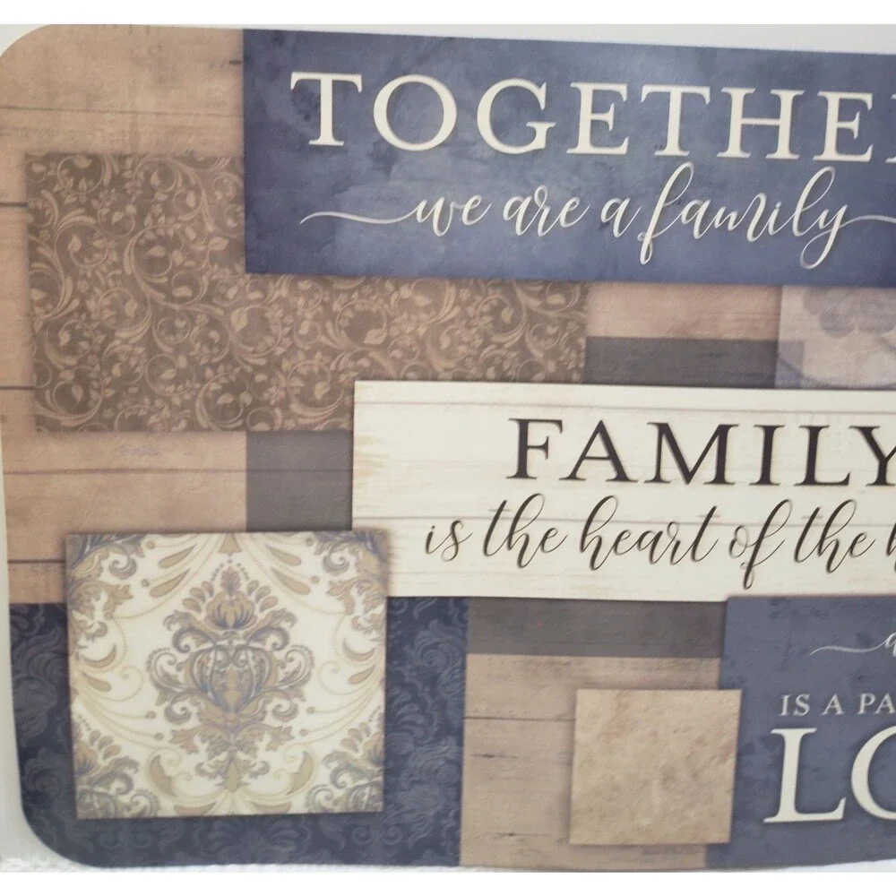 Set of 2 Same Non Clear Plastic Placemats (17